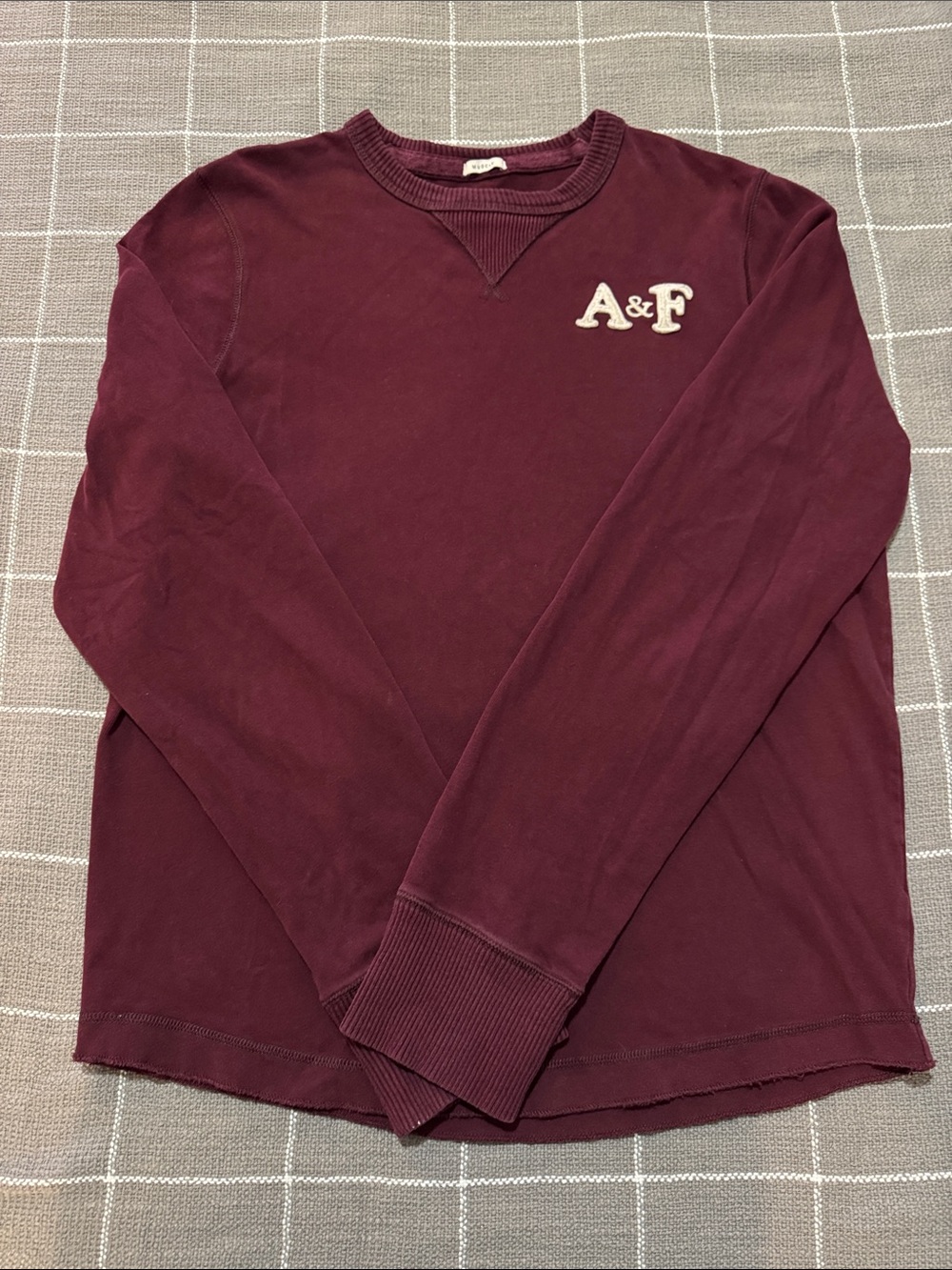 Abercrombie & Fitch Men's Crewneck Sweatshirt - Burgundy